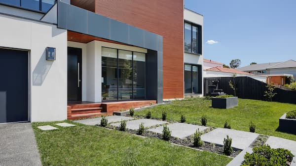 Country Homes & Townhouses